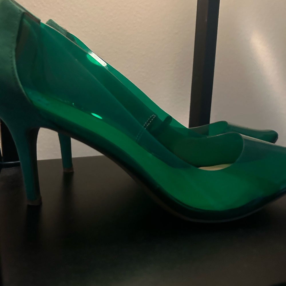 INC Green Pumps